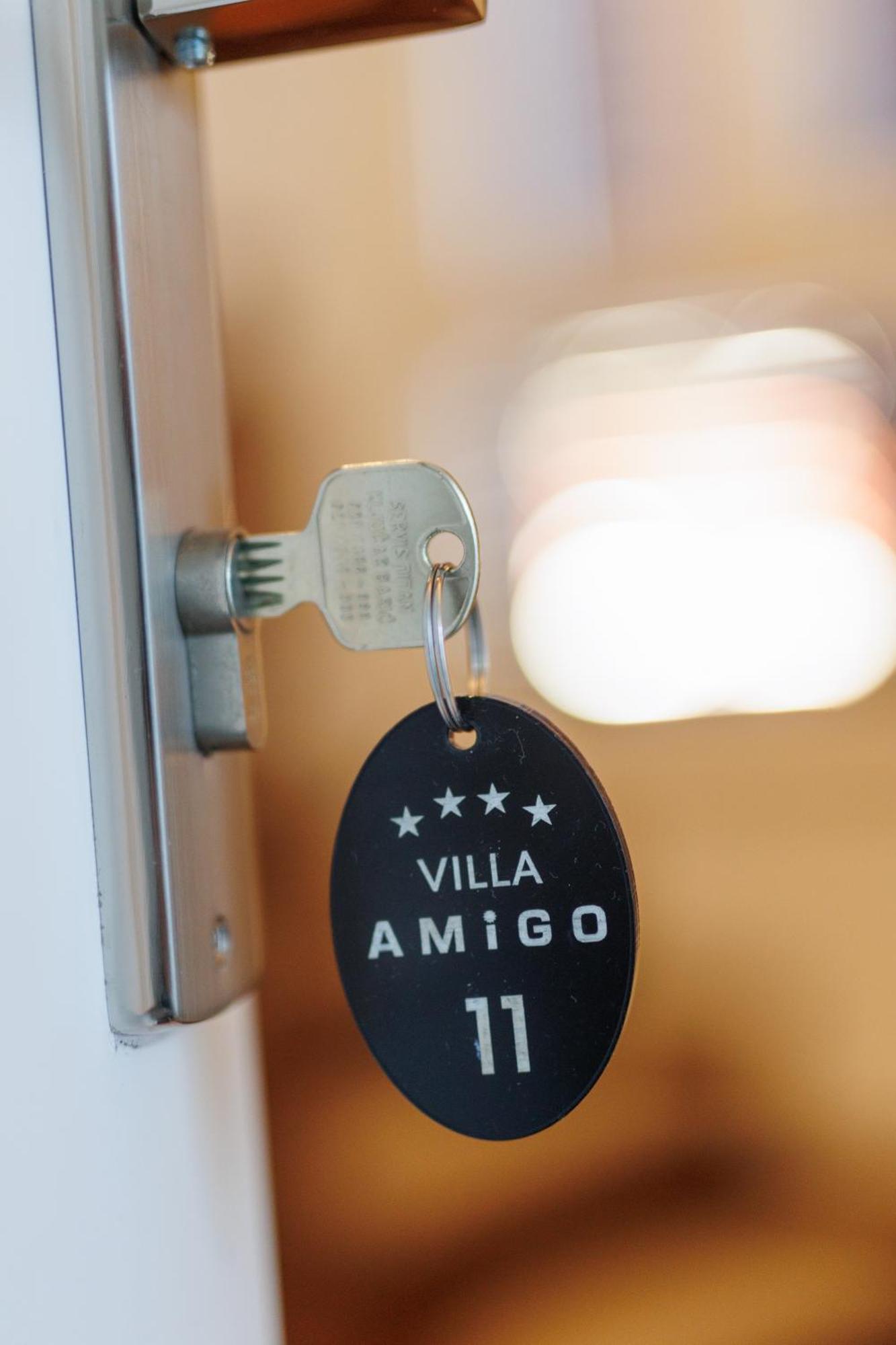 Villa Amigo Подстрана Екстериор снимка